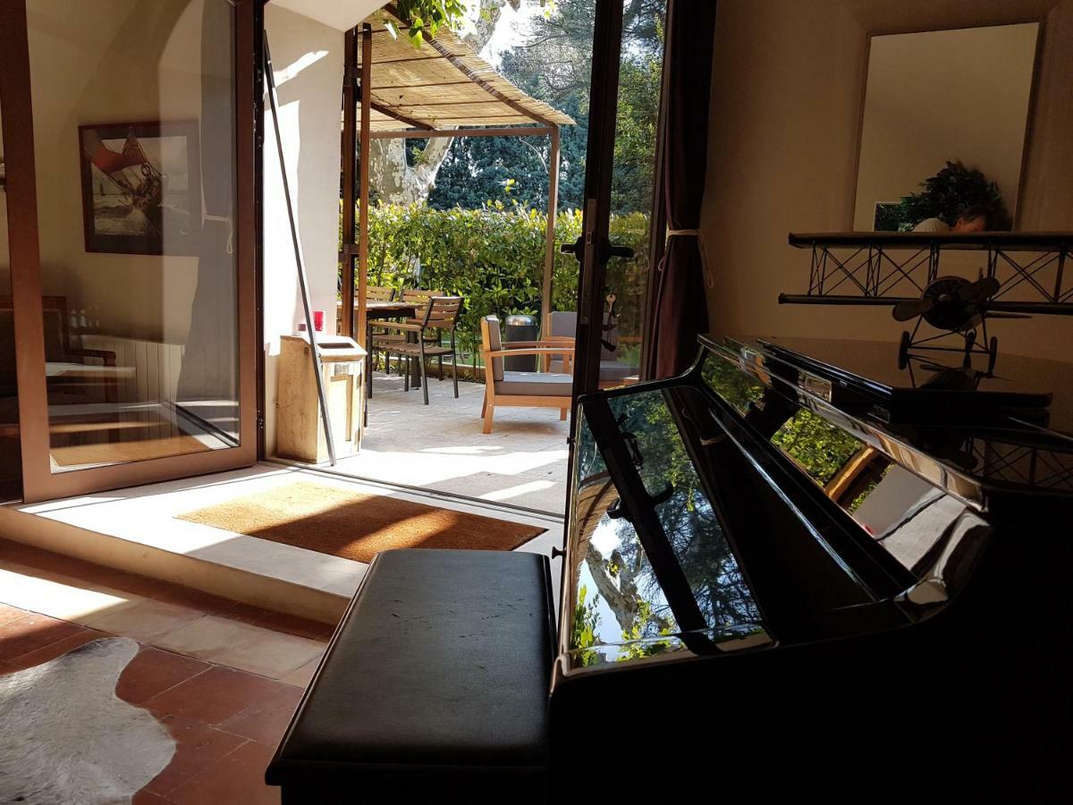 Bastide En Provence Apartment Auriol Exterior photo